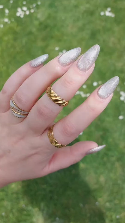 Press on Gel Nails - Cat Eye Silk